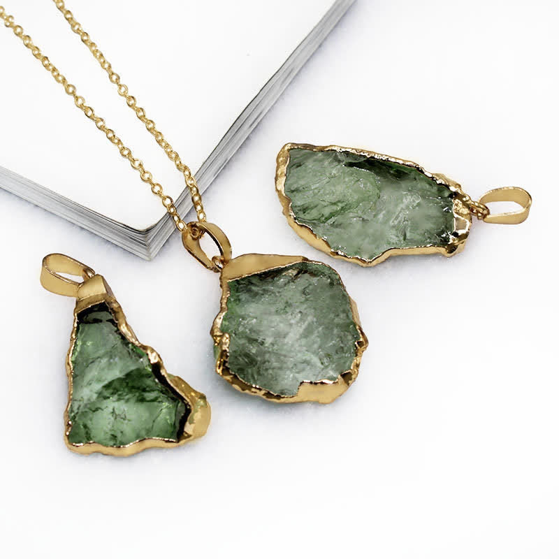 Fijne Moldaviet Ketting – Groene Moldaviet Hanger, Handgemaakt met Verstelbare Ketting – Zahara Lyra