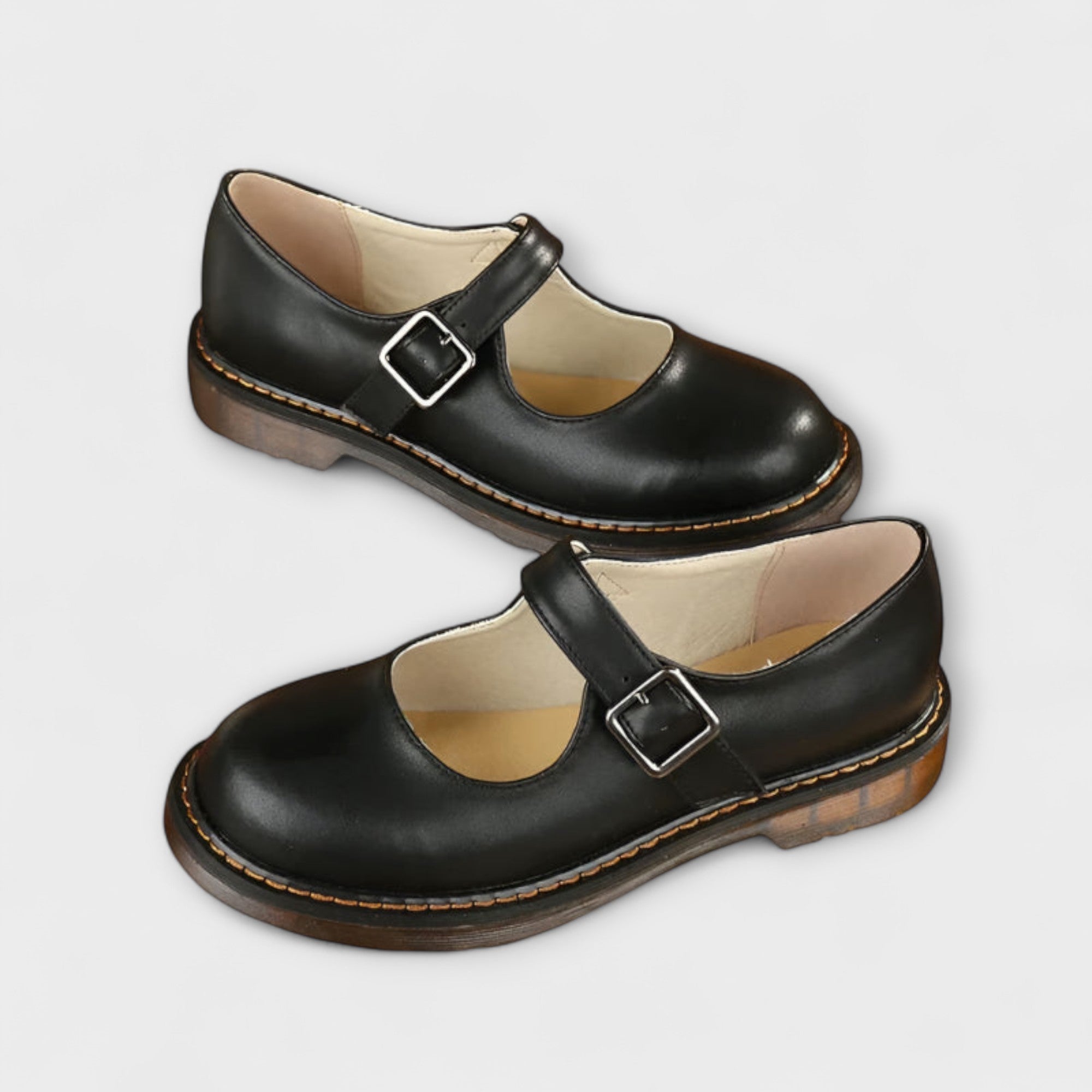 Mila | Dames Schoenen - Platte Zool met Gesp, Casual Elegantie