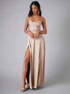 Mira | Dames Lange Maxi Jurk - Spaghettibandjes, Hoge Split Beige