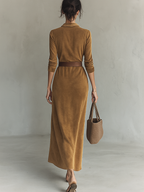 Mira | Dames Maxi Jurk - Zacht Suède, Elegante Reverskraag Lange Mouwen