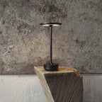 Moderne Oplaadbare Tafellamp met Drie Lichttemperaturen – Draadloze en Batterij Aangedreven Nachtkast Lampje voor Thuis en Kantoor