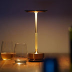 Moderne Oplaadbare Tafellamp met Drie Lichttemperaturen – Draadloze en Batterij Aangedreven Nachtkast Lampje voor Thuis en Kantoor