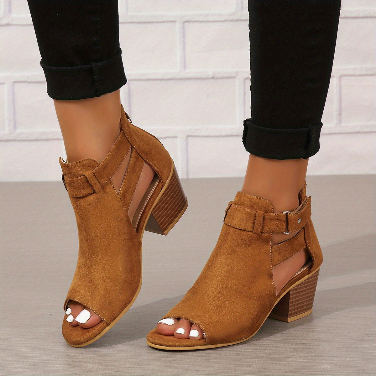 Mora | Dames Blokhaklaarzen - Zacht Synthetisch Materiaal, Peep-Toe