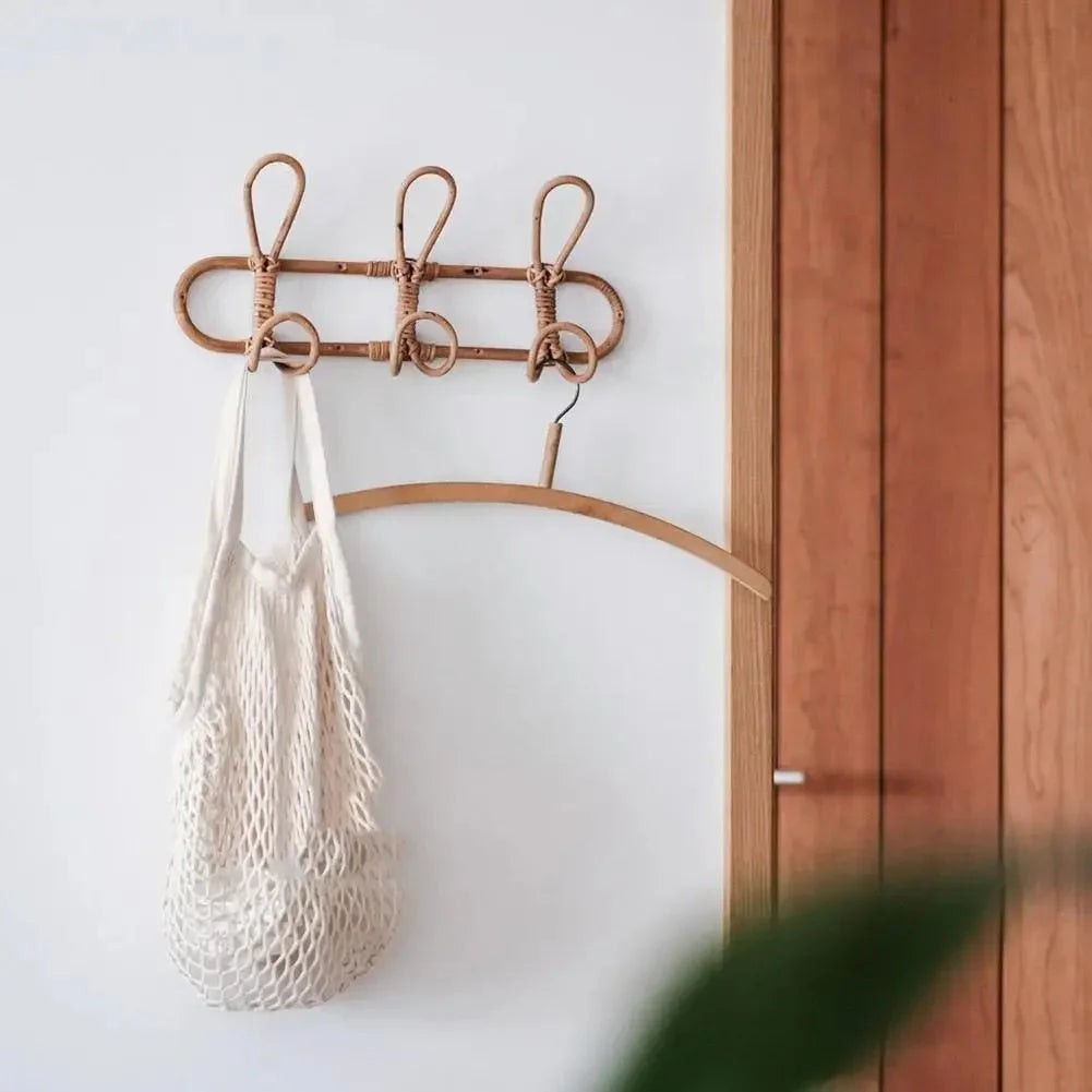 Rotan Muurhaak voor Natuurlijke Decoratie – 3 of 5 Haken, Duurzaam en Lichtgewicht, Perfect voor Kleding en Accessoires