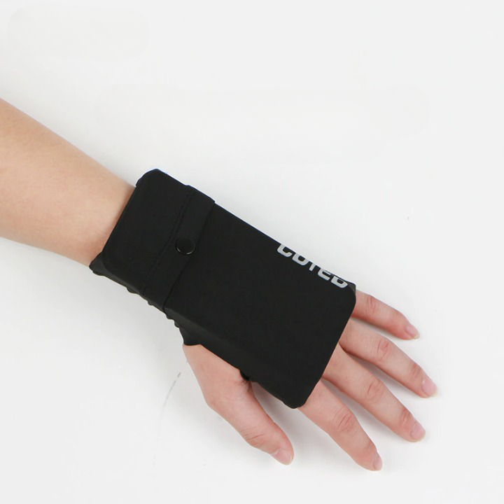 RunBand – Hardloop Telefoonhouder, Polsband & Sportarmband voor je Telefoon bij Hardlopen, Fietsen & Fitness Zwart Links