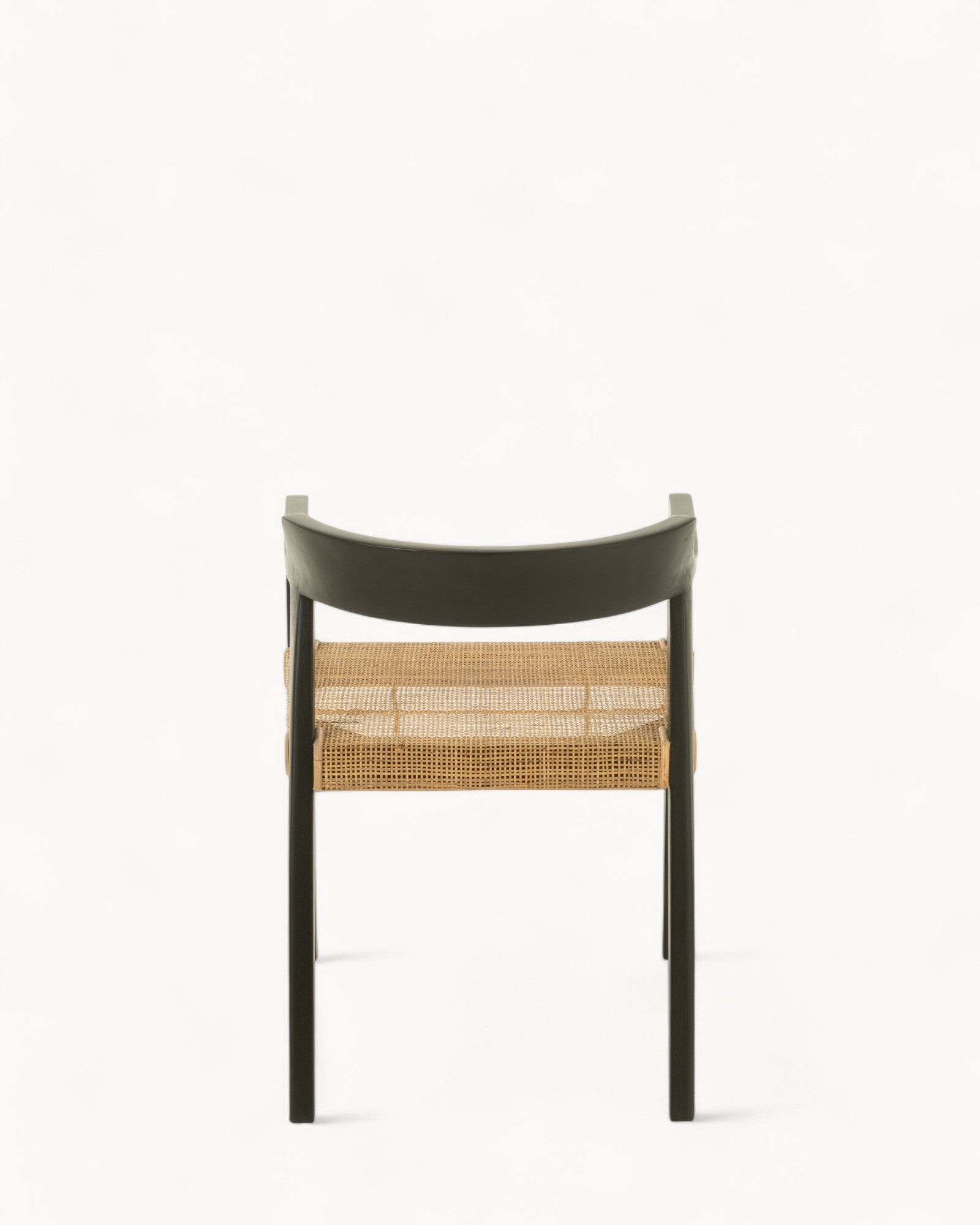 Teak Eetkamerstoel Emma - Zwartbruin, Comfortabel, Minimalistisch Ontwerp, 55x71cm, Geschikt voor Eetkamer en Woonkamer 3