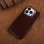 Oliewax Echt-Leren Hoesje Geschikt voor Apple iPhone - Luxe Vintage Lederen Schokbestendige Backcover Telefoonhoes Chocolade